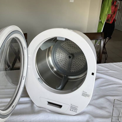 Compact Clothes Dryer